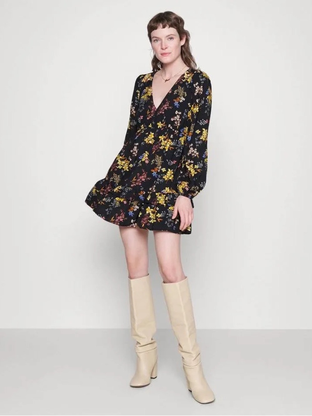 Abercrombie & Fitch Black Floral V-Neck Long-Sleeve Mini Dress